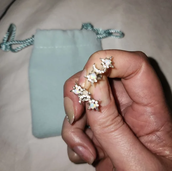 Natural Opal silver earrings - Picture 4 of 6